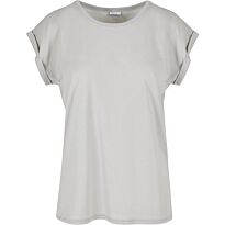 Women’s regular extended shoulder tee